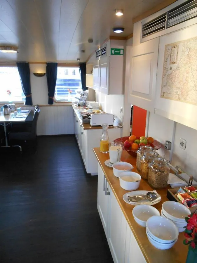 Hotelboat Iris Amsterdam Hotell