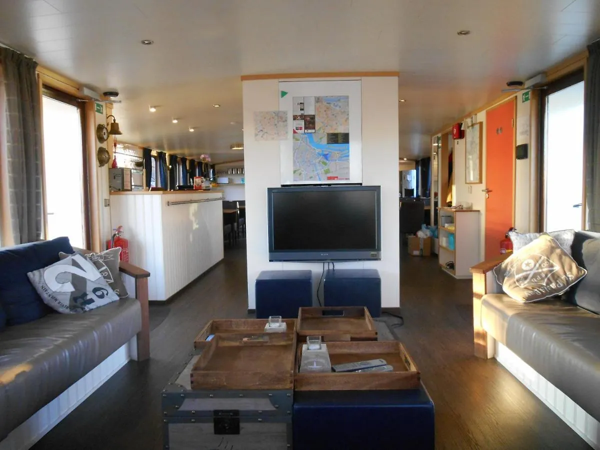 Hotelboat Iris Amsterdam