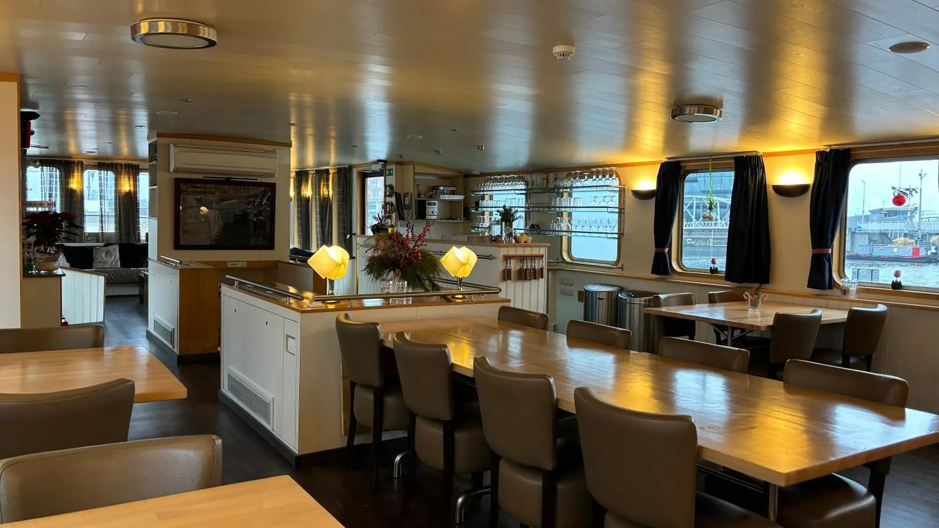 Hotell Hotelboat Iris Amsterdam